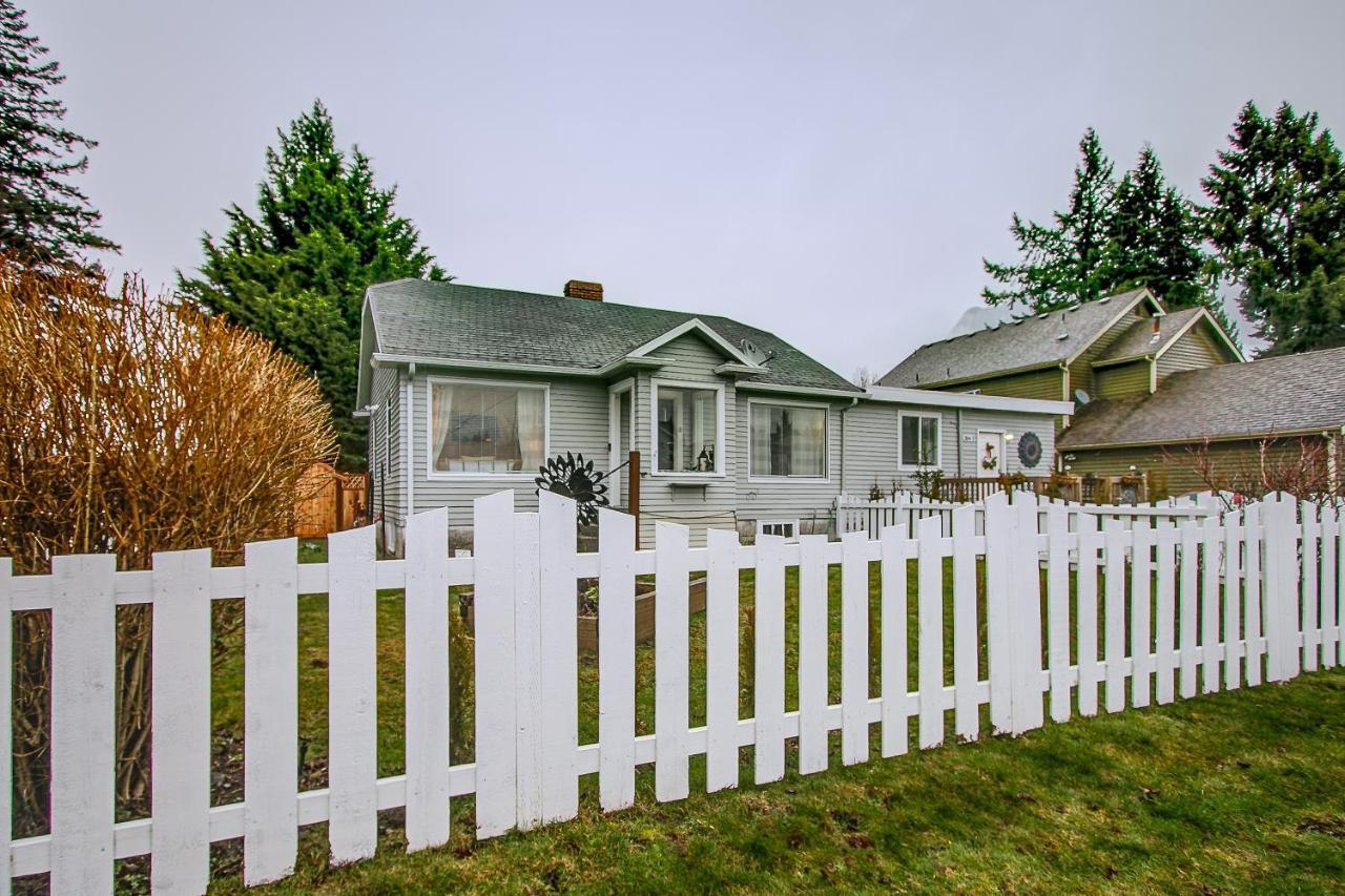 North Bend Downtown Cottage Exterior photo
